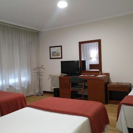 Hotel Villa De Marín Exteriör bild