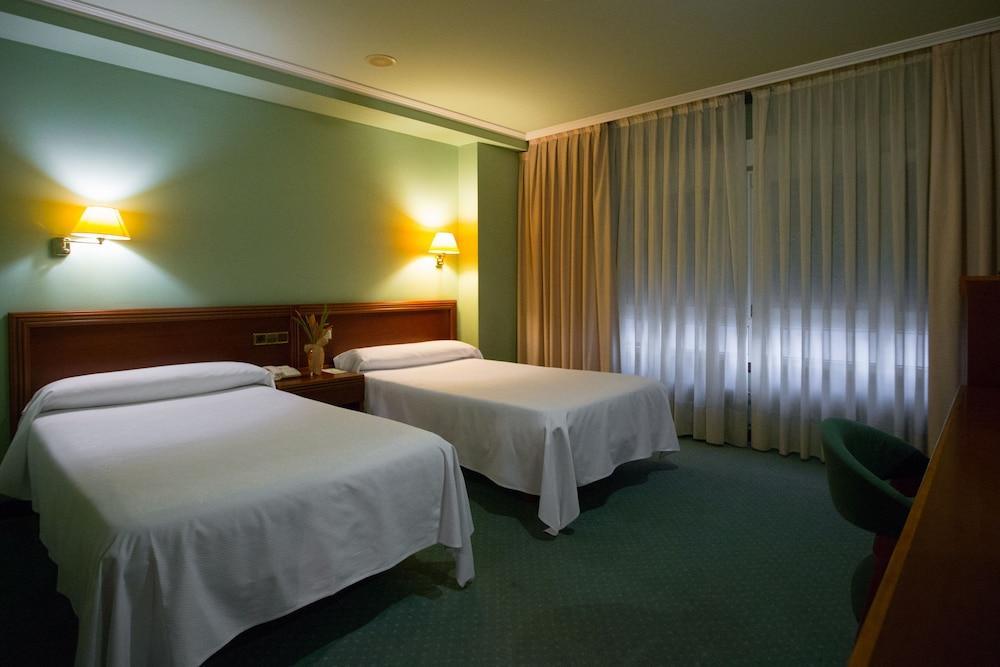Hotel Villa De Marín Exteriör bild