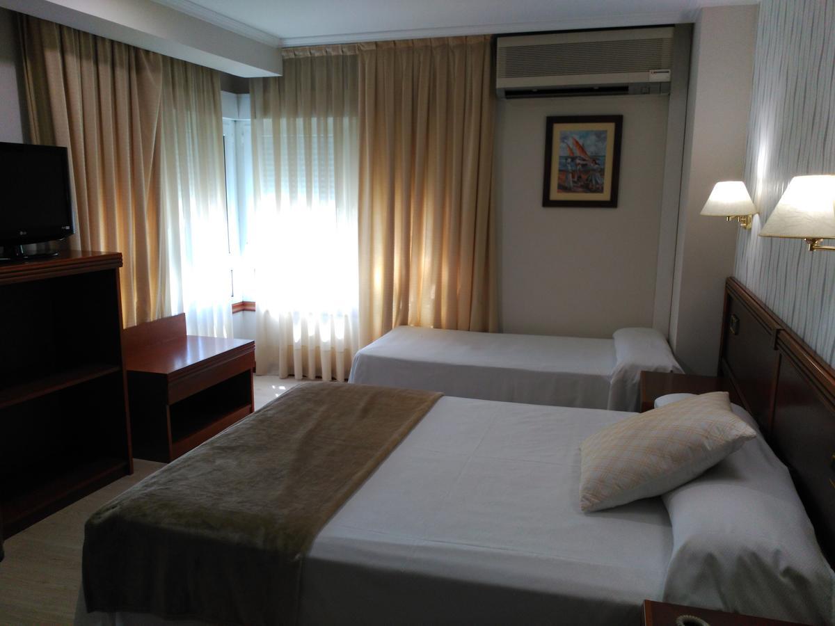 Hotel Villa De Marín Exteriör bild