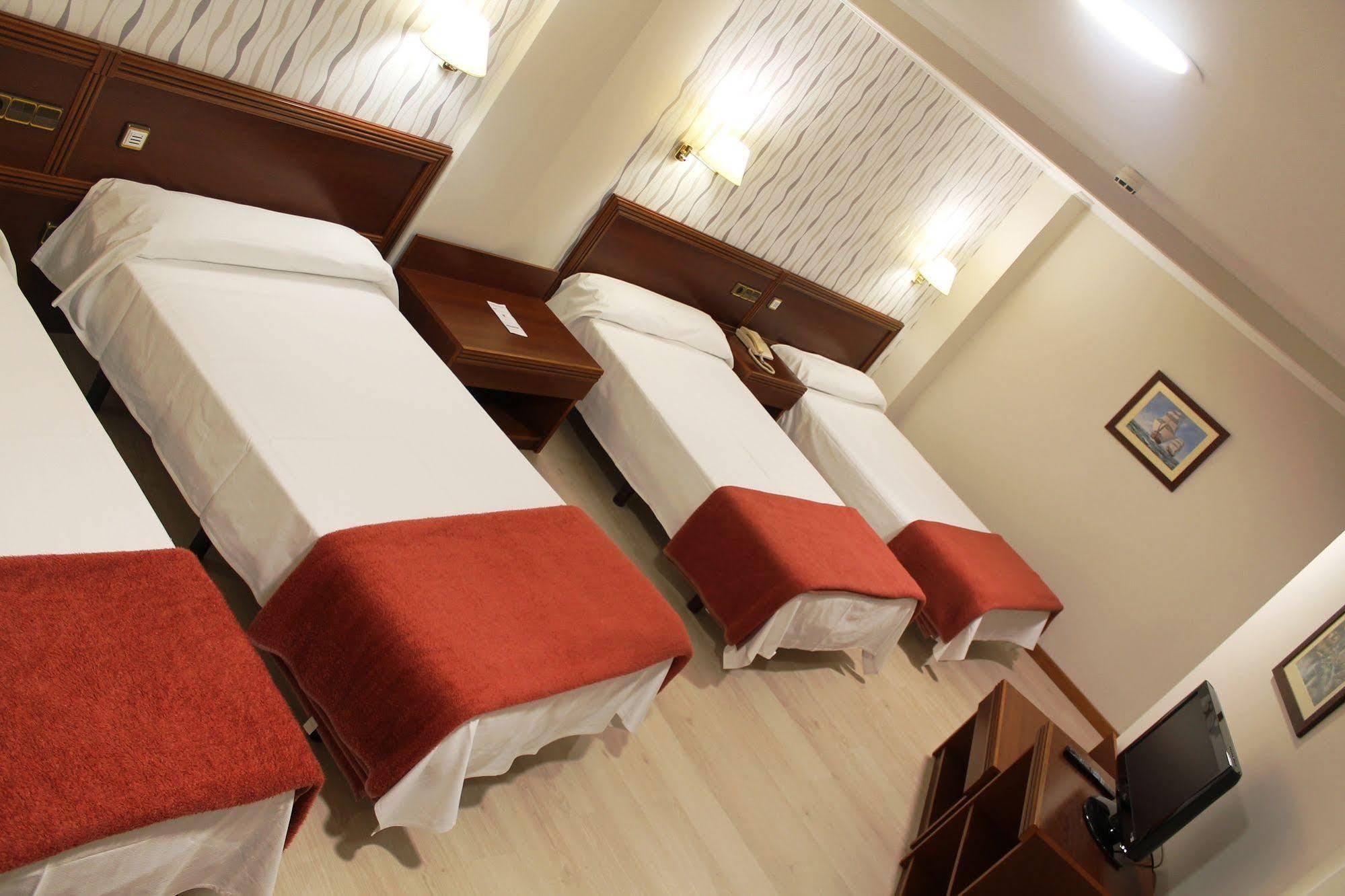 Hotel Villa De Marín Exteriör bild